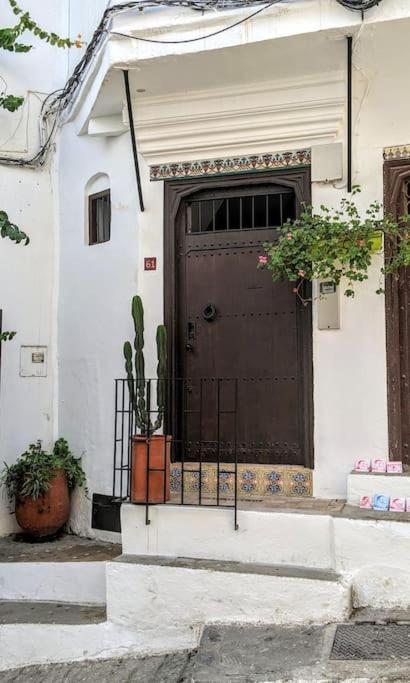 Dar Weldi, Maison Au Coeur De La Kasbah Tangier Exterior photo